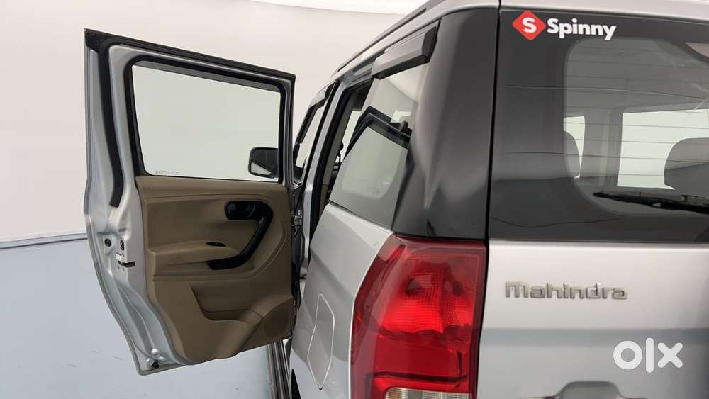 Mahindra Tuv 300 T6 Plus, 2017, Diesel