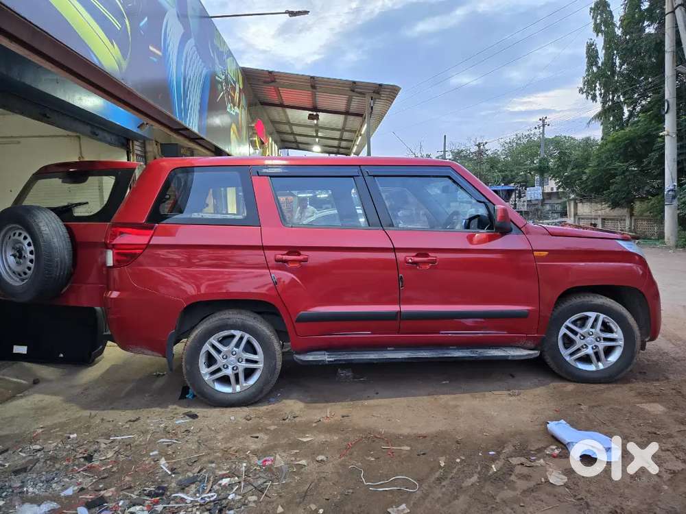 Mahindra Tuv 300 Plus 2018 Diesel Well Maintained