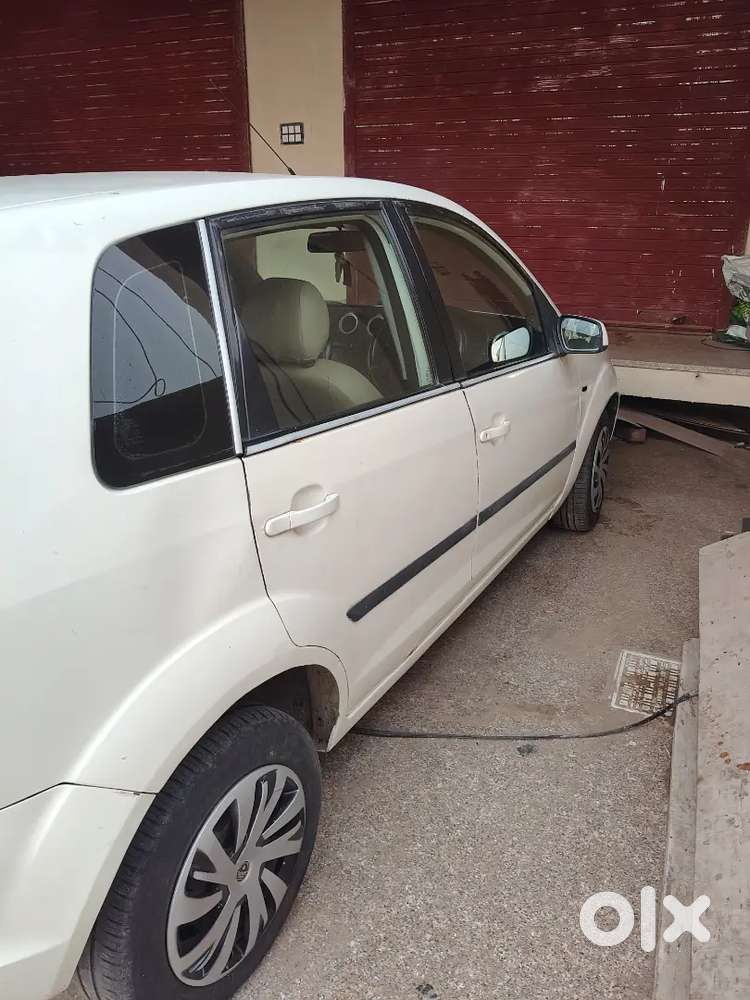 Ford Figo Petrol Top Model Urgent Sell Out