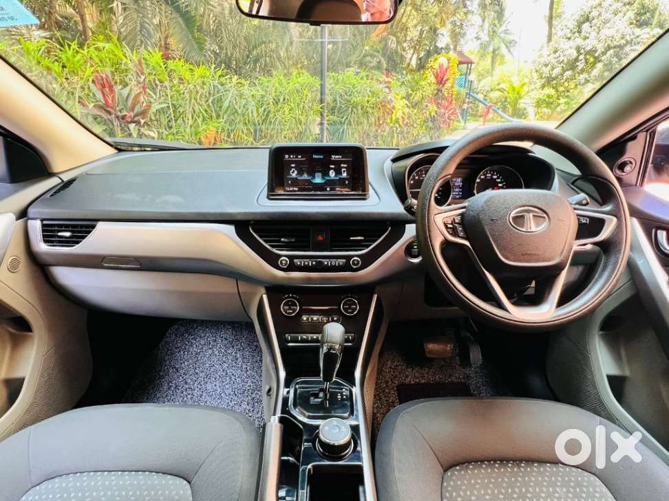 Tata Nexon Amt Xza Plus, 2018, Petrol