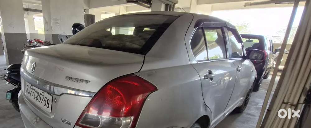 Maruti Suzuki Dzire 2010 Petrol