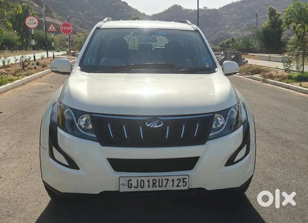 Mahindra Xuv500 2016 Diesel 71000 Km Driven