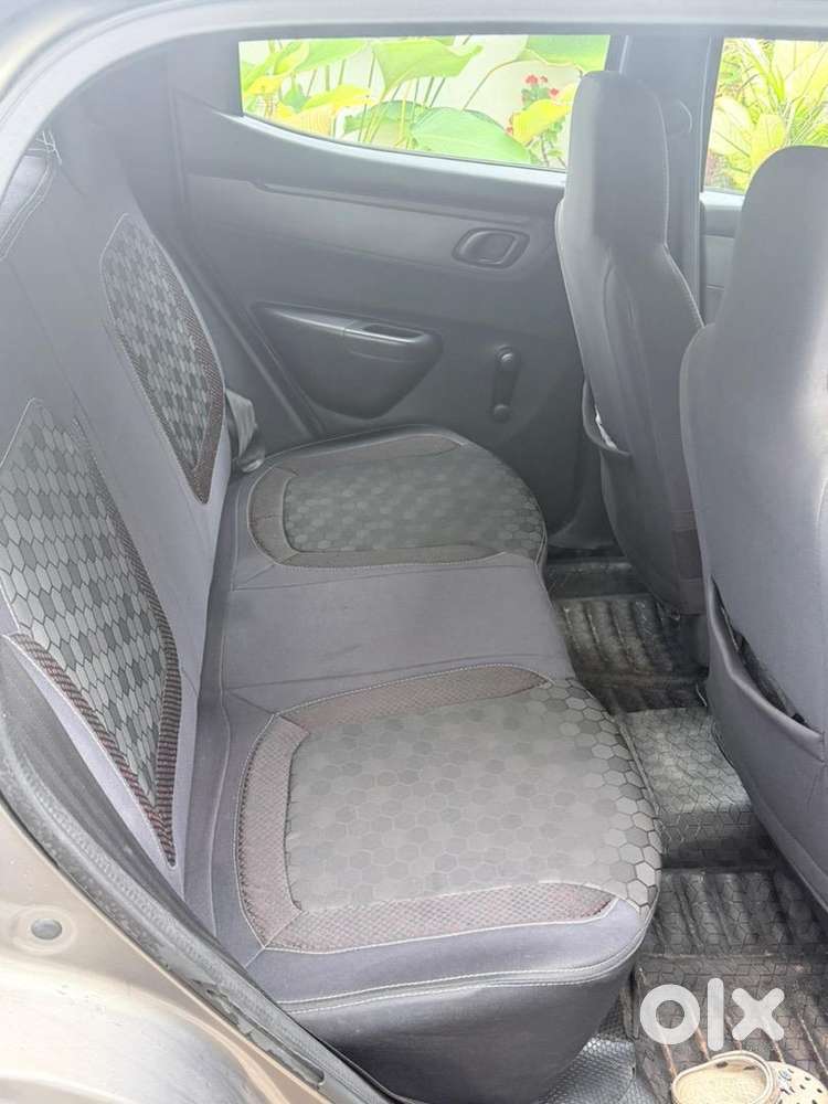 Renault Petrol Car 2016