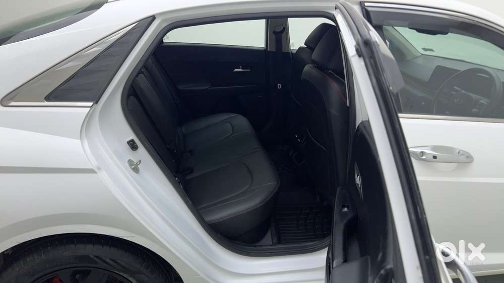 Hyundai Verna 1.5 Sx (o) Turbo Petrol Dct, 2023, Petrol