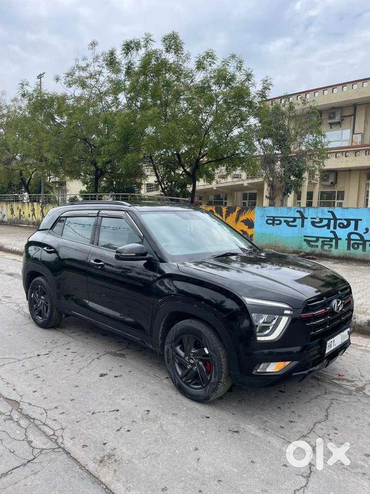 Hyundai Creta Petrol Sunroof 8/2023 S+ Knight Edition