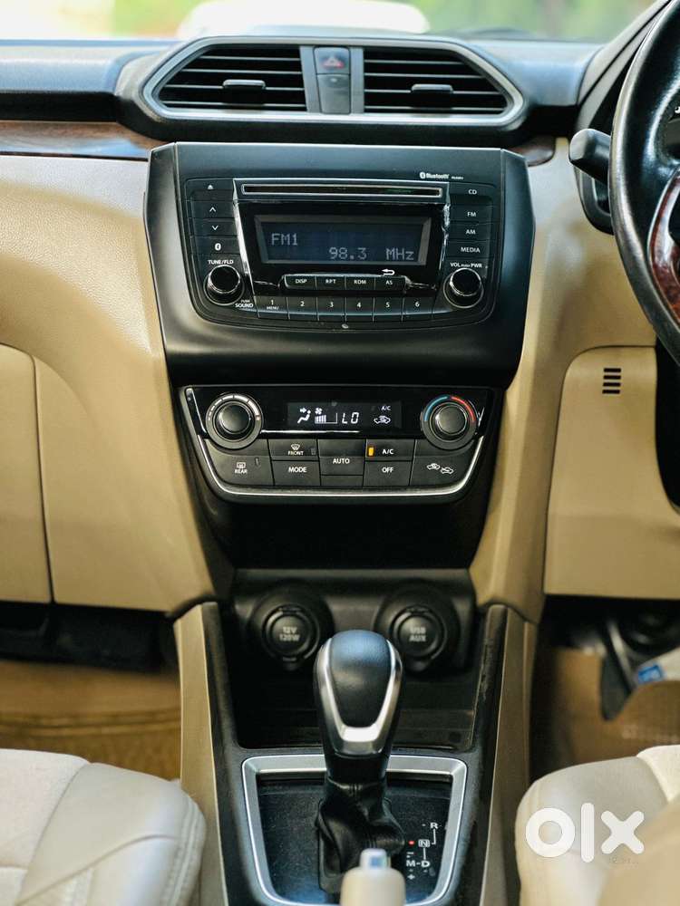 Maruti Suzuki Dzire 1.2 Zxi Amt, 2017, Petrol