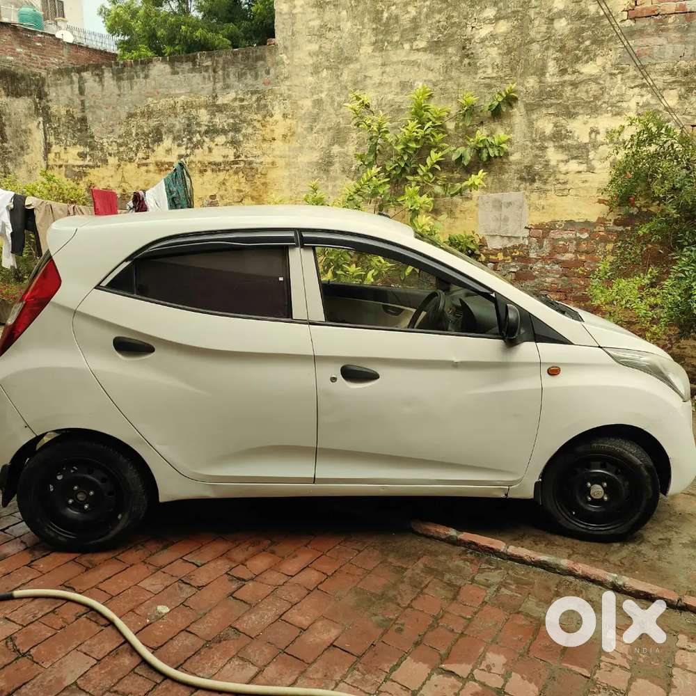 Hyundai Eon Magna+ 2012 Petrol
