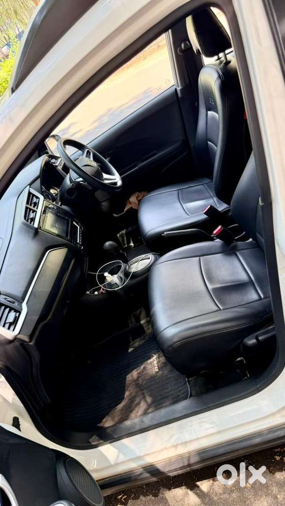 Honda Br-v: Pearl White-7 Seater-2019-autot-top Condition-fully Loaded