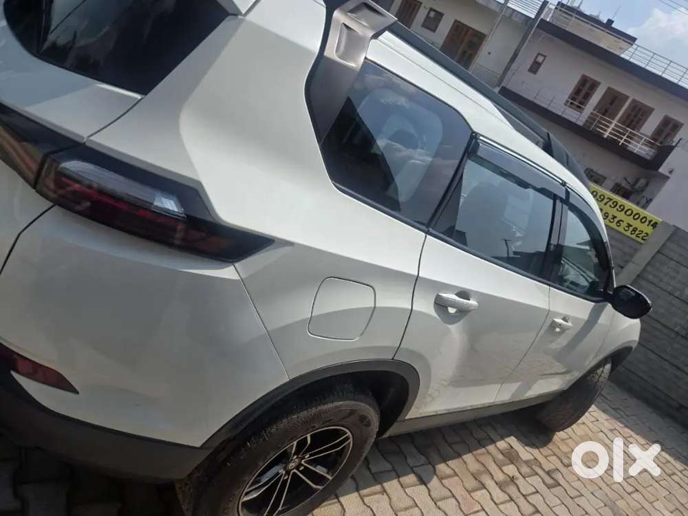 2023 Tata Safari Kryotec Xe