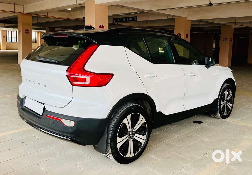 Volvo Xc40 D4 Awd Inscription, 2023, Electric