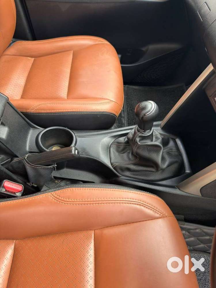 Toyota Innova Crysta 2.4 V, 2018, Diesel