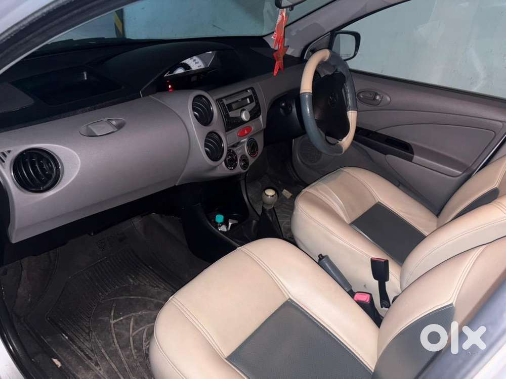 Toyota Etios Liva 2011 Petrol Well Maintained And Excellent Condition