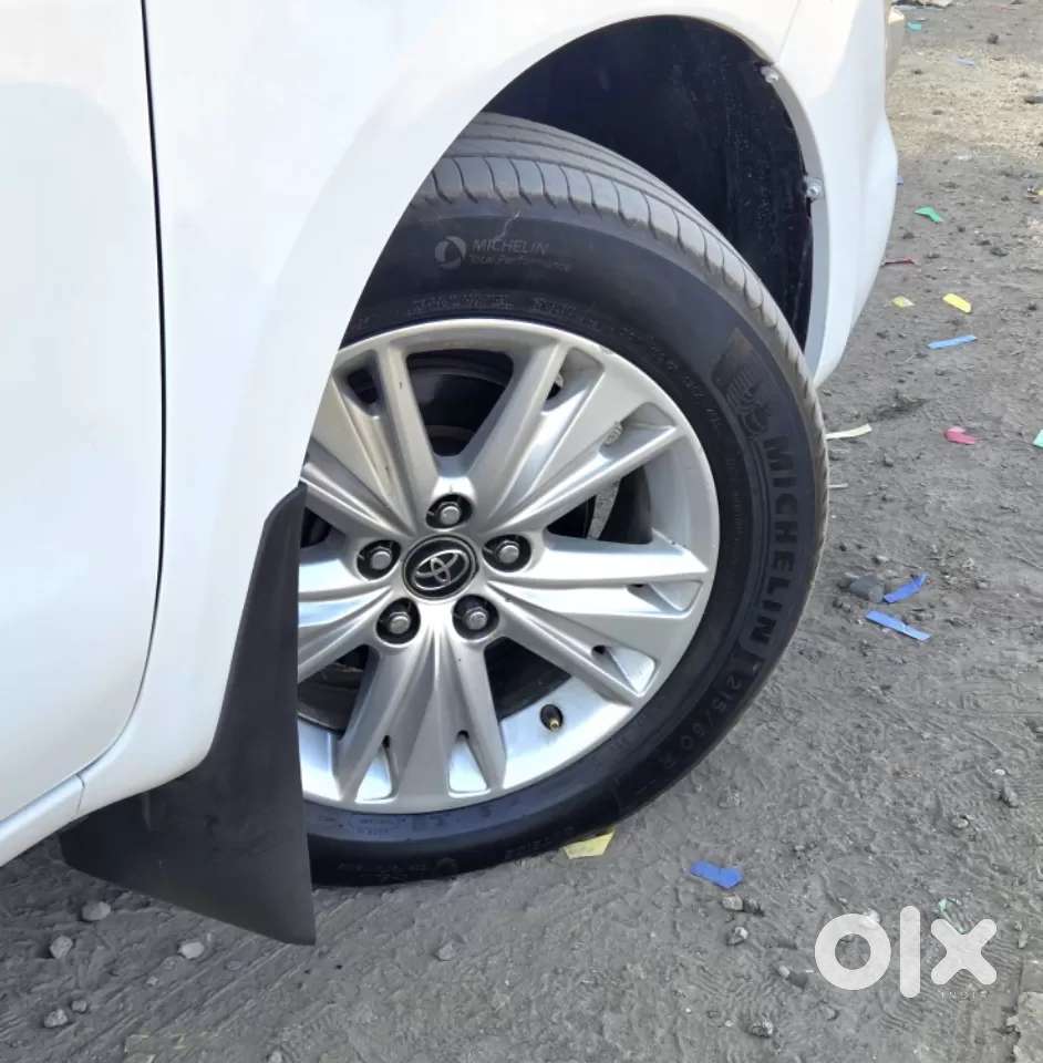 Toyota Innova Crysta 2.8 Zx At 7 Seater, 2019, Diesel