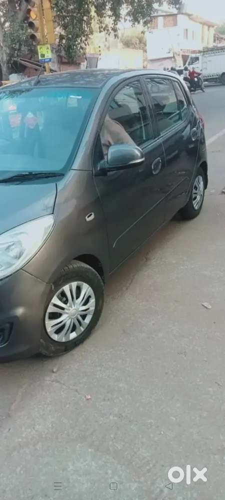 Hyundai I10 Sportz At 2013