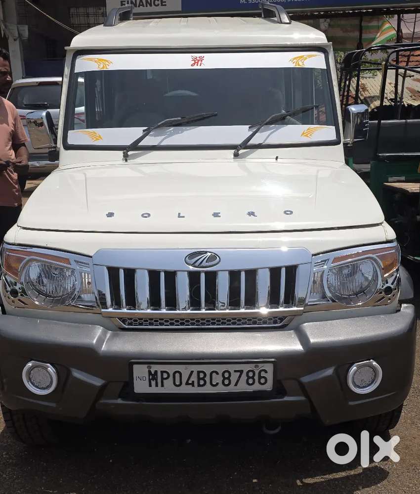 Mahindra Bolero Neo Plus 2017 Diesel 75600 Km Driven