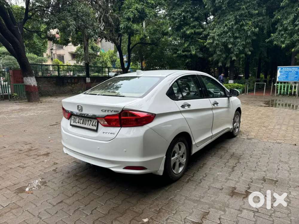 Automatic Honda City 2015 Petrol 80000 Km Driven