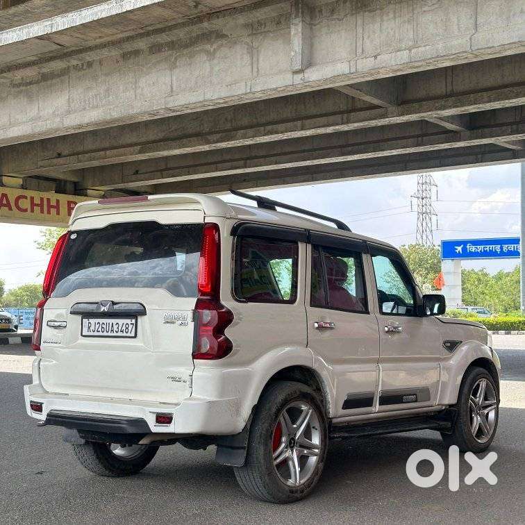 Mahindra Scorpio Classic 2.2 S 11 Mt 7 Cc, 2018, Diesel