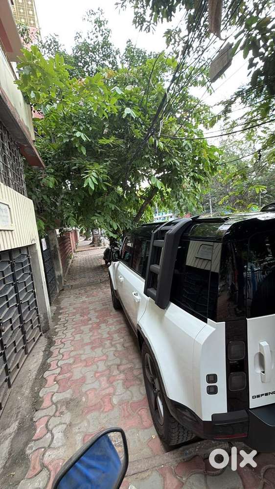 Land Rover Defender 110 2026 Petrol 3500 Km Driven