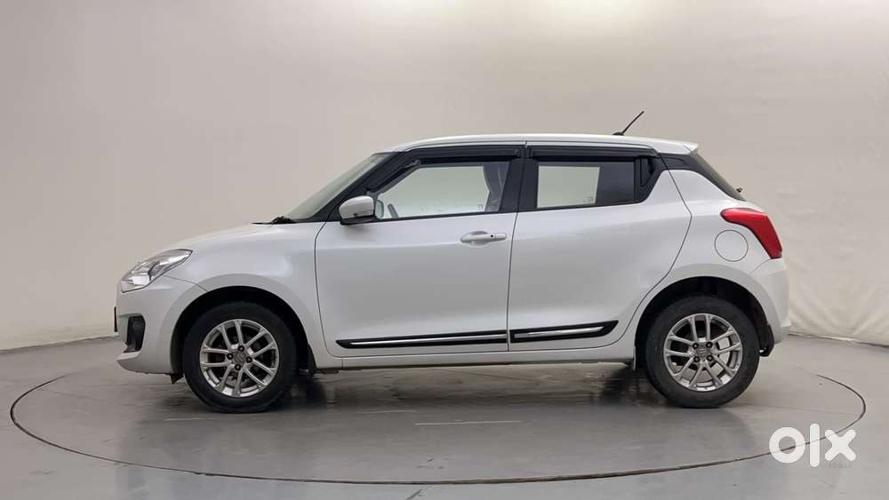 Maruti Suzuki Swift Amt Zxi, 2020, Petrol