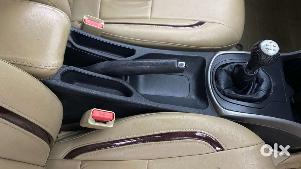 Honda City 1.5 V 5th Gen I-vtec Mt, 2022, Petrol