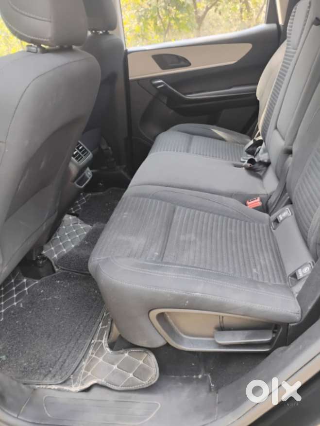 Mahindra Xuv700 2.2 Ax 5 Diesel Mt 7 Str, 2024, Diesel