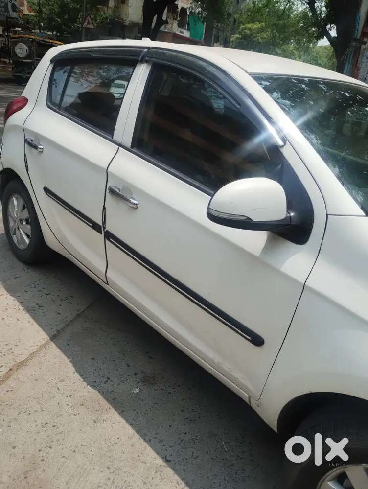 Hyundai I20 2012 Diesel 95000 Km Driven
