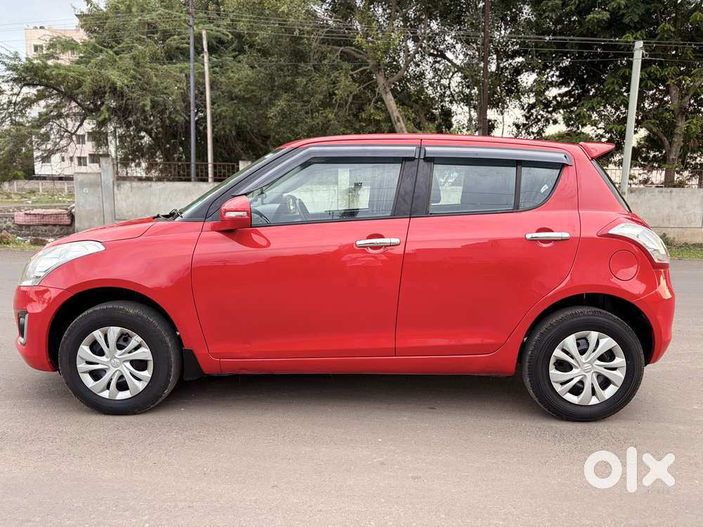 Maruti Suzuki Swift Vxi Optional, 2017, Petrol