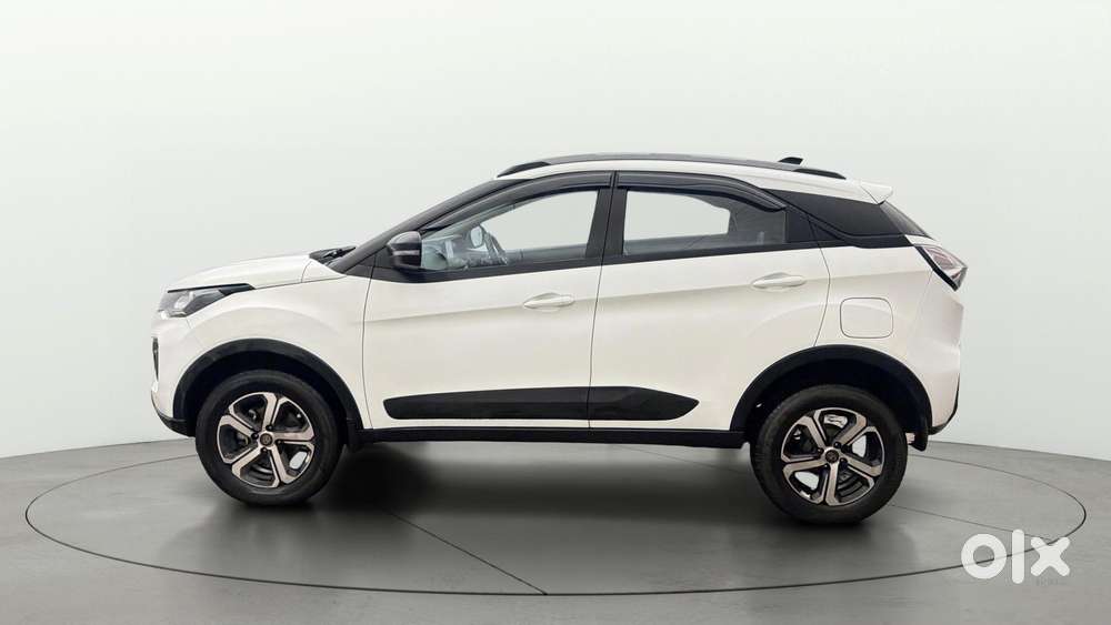 Tata Nexon 1.2 Revotron Xz Plus, 2023, Petrol
