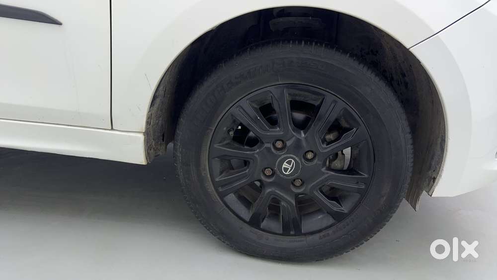 Tata Tiago 1.2 Revotron Limited Edition, 2021, Petrol