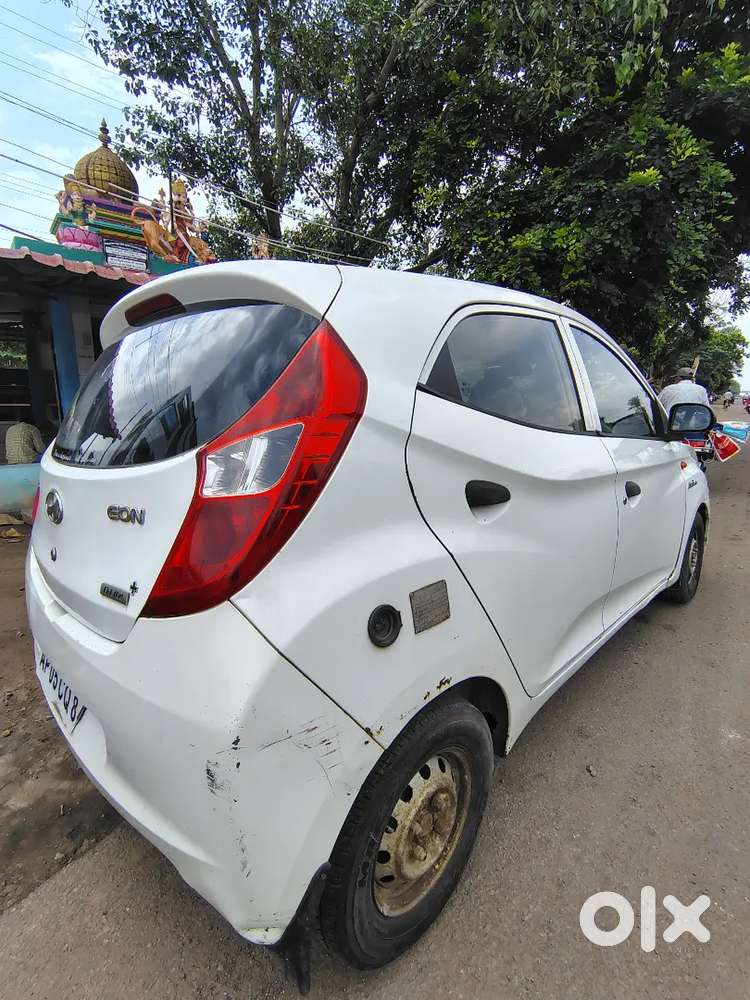 Hyundai Eon 2013 Variant