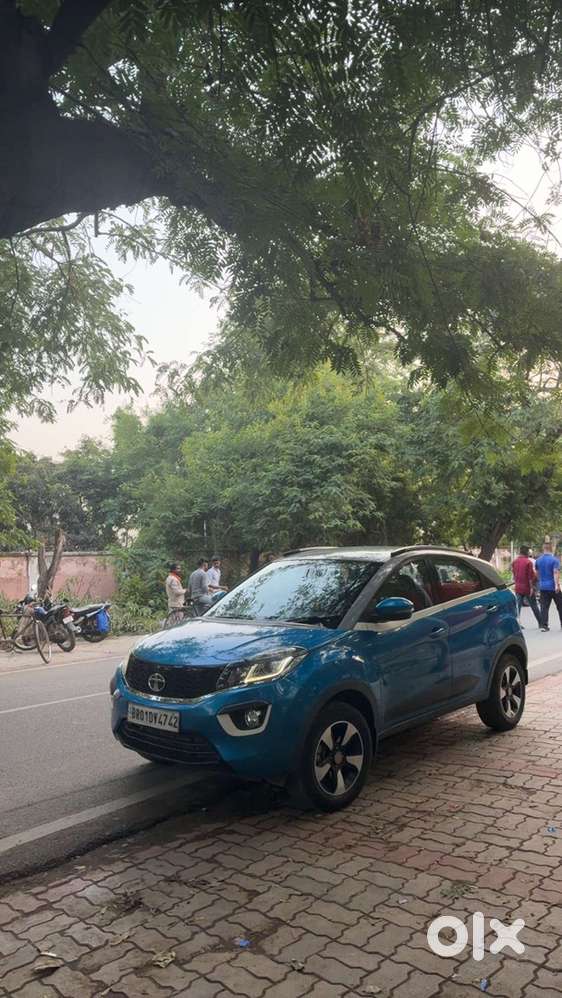Tata Nexon Petrol Manual 2018