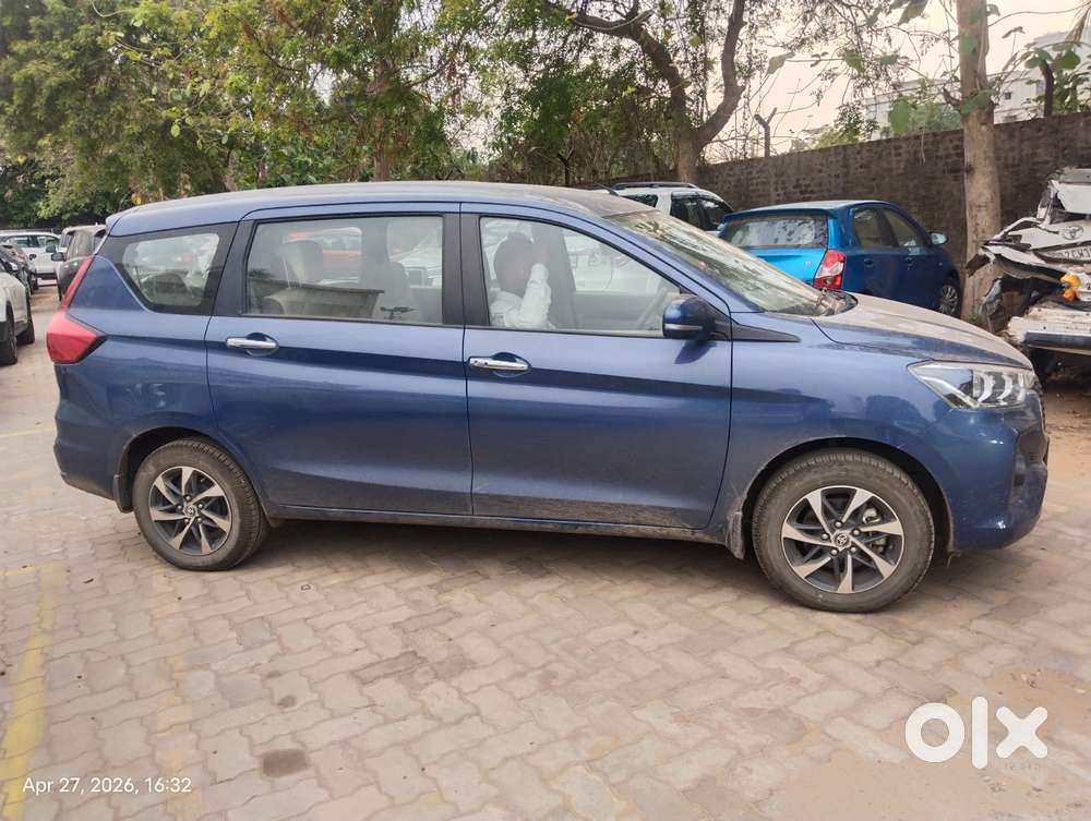 Toyota Rumion V At, 2024, Petrol
