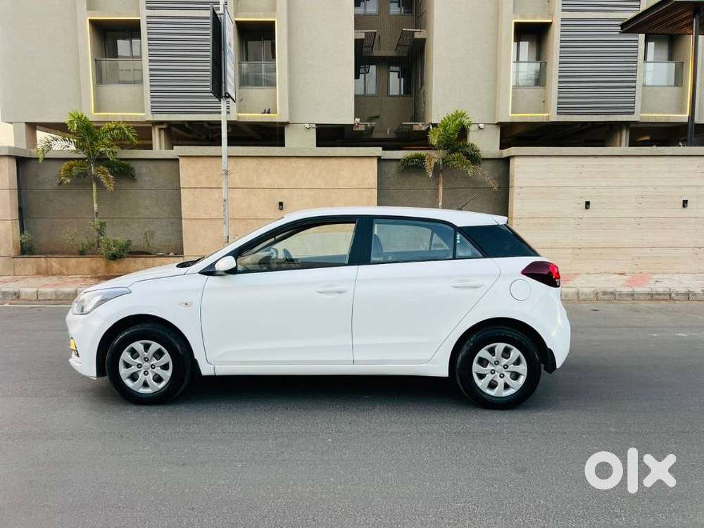 Hyundai I20 Sportz Plus, 2020, Cng & Hybrids