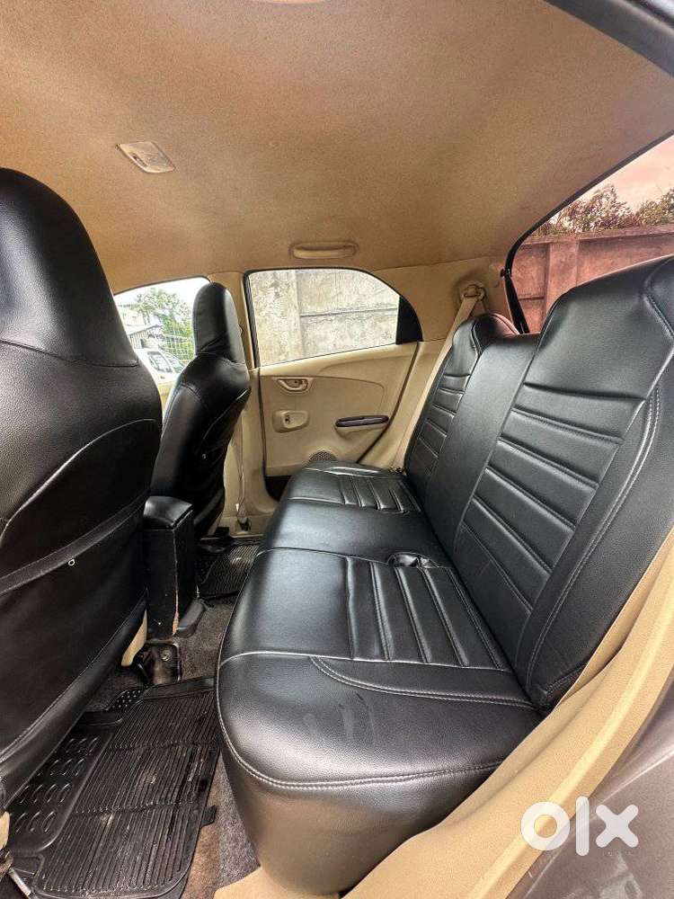Honda Brio V Mt, 2012, Petrol