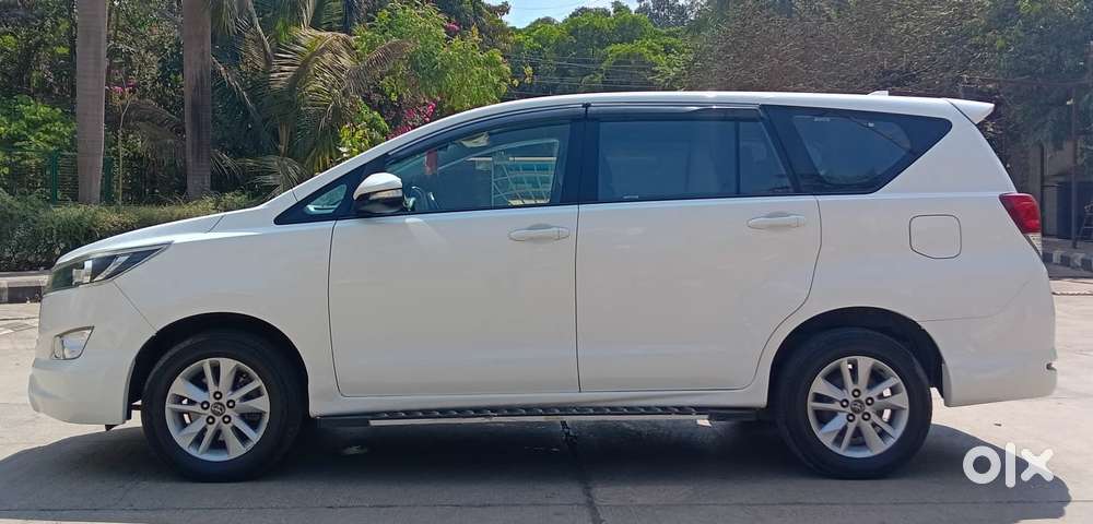 Toyota Innova Crysta 2.4 G Mt, 2016, Diesel