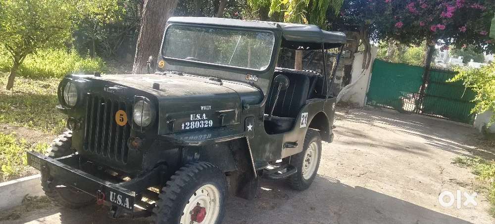 Timepass Wale Dur Rahe Acchi Condition Hai Jeep Ki
