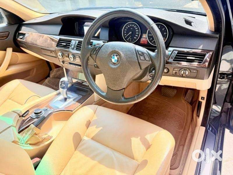 Bmw 5 Series 3.0 525i Sedan, 2009, Petrol