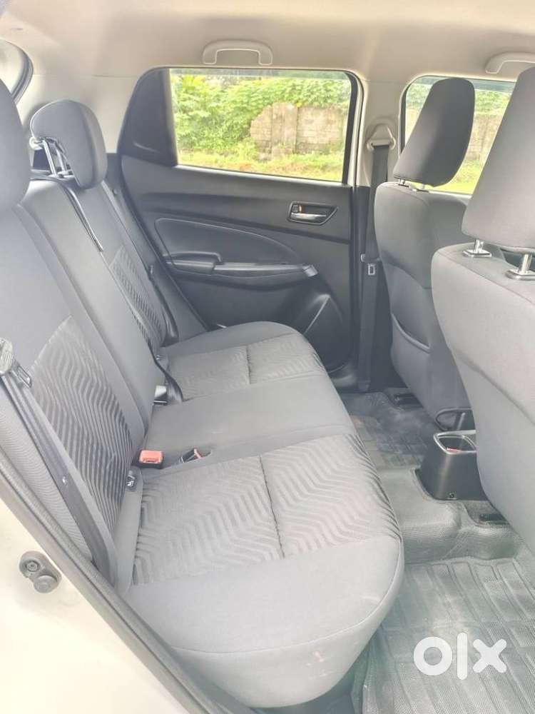 Maruti Suzuki Swift Vvt Zxi, 2022, Petrol