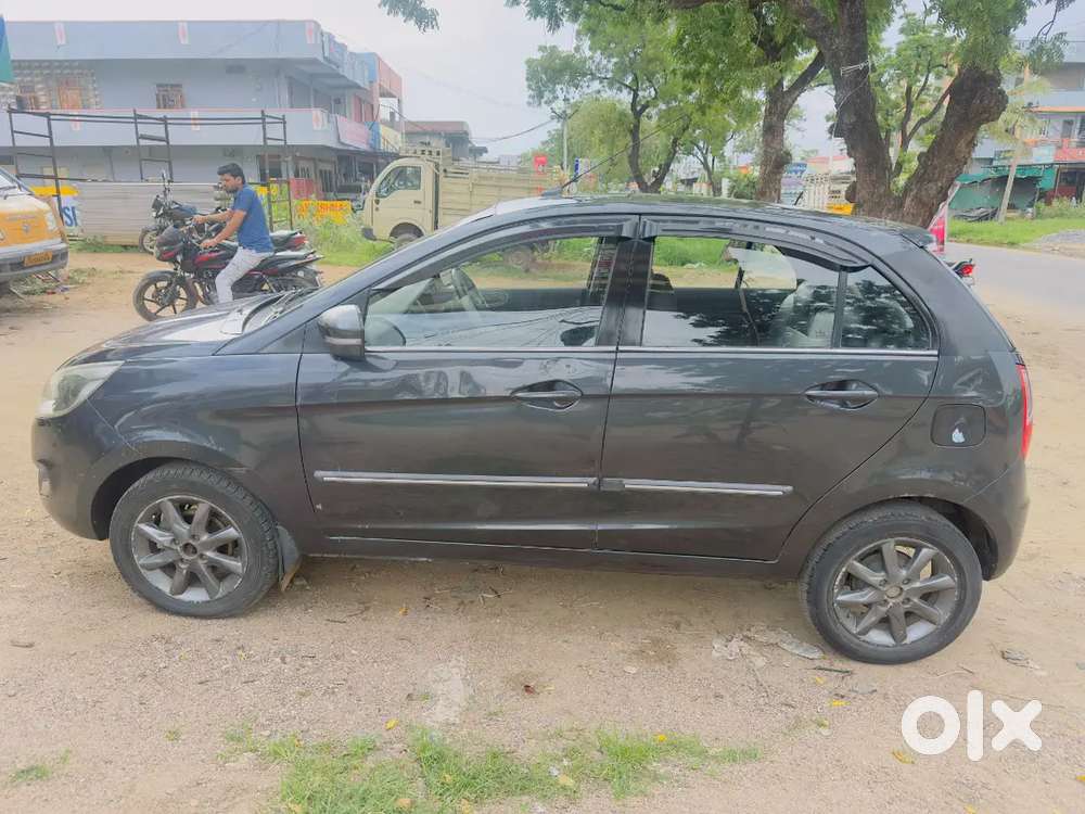 Tata Bolt 1.3 Xt 2015