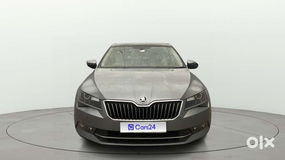 Skoda Superb Lk 1.8 Tsi At, 2017, Petrol