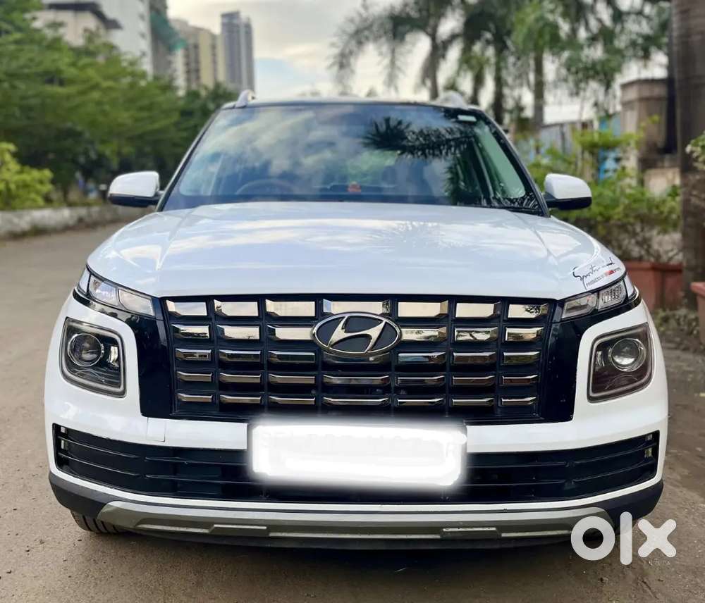 Hyundai Venue Petrol 2022