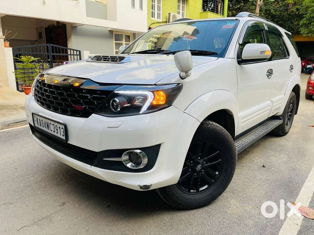 Toyota Fortuner 3.0 4x2 Automatic, 2013, Diesel
