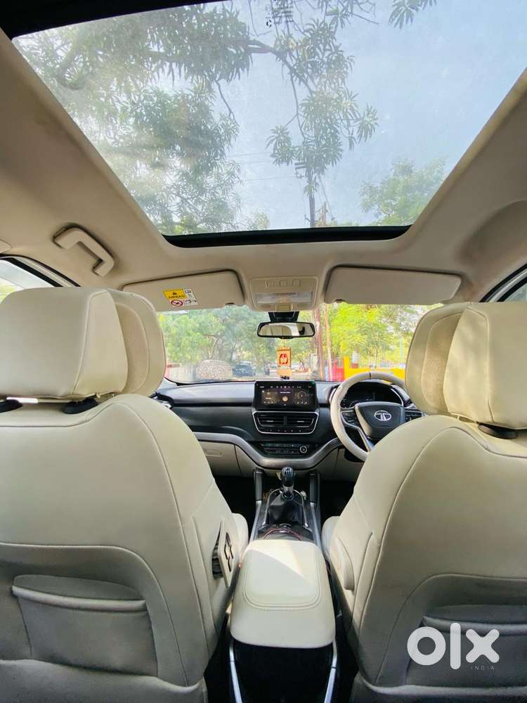 Tata Safari, 2023, Diesel