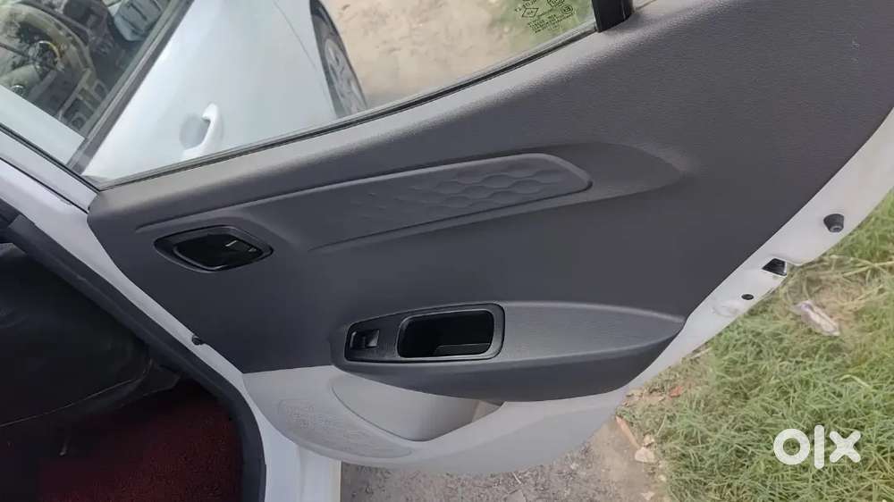 Hyundai Grand I10 Sportz 2021 Petrol