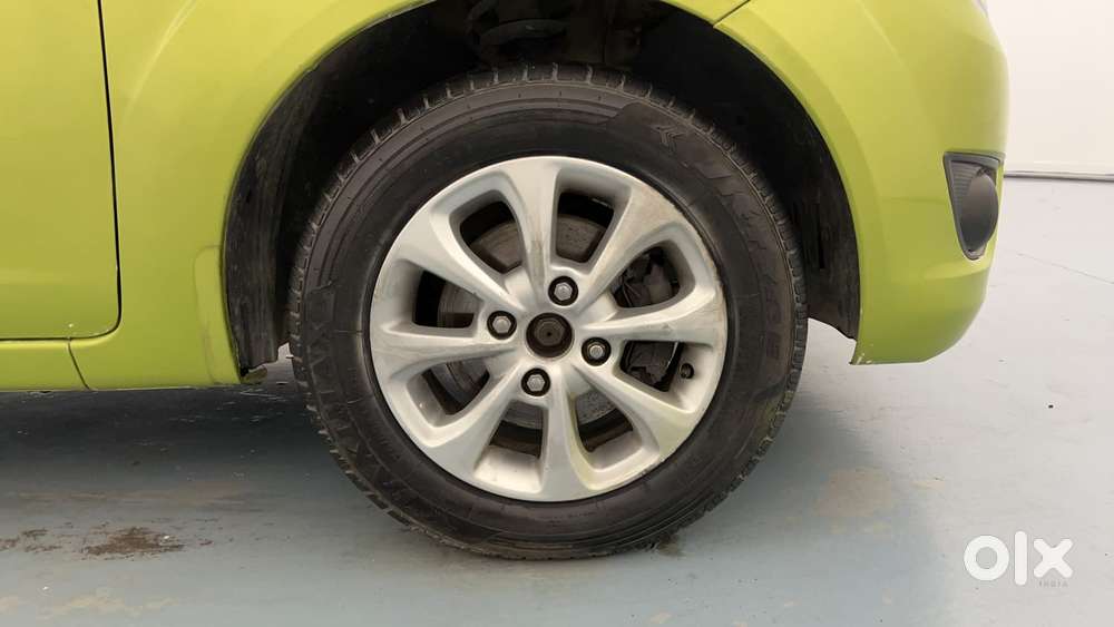 Ford Figo 1.2 Duratec Petrol Titanium, 2012, Petrol