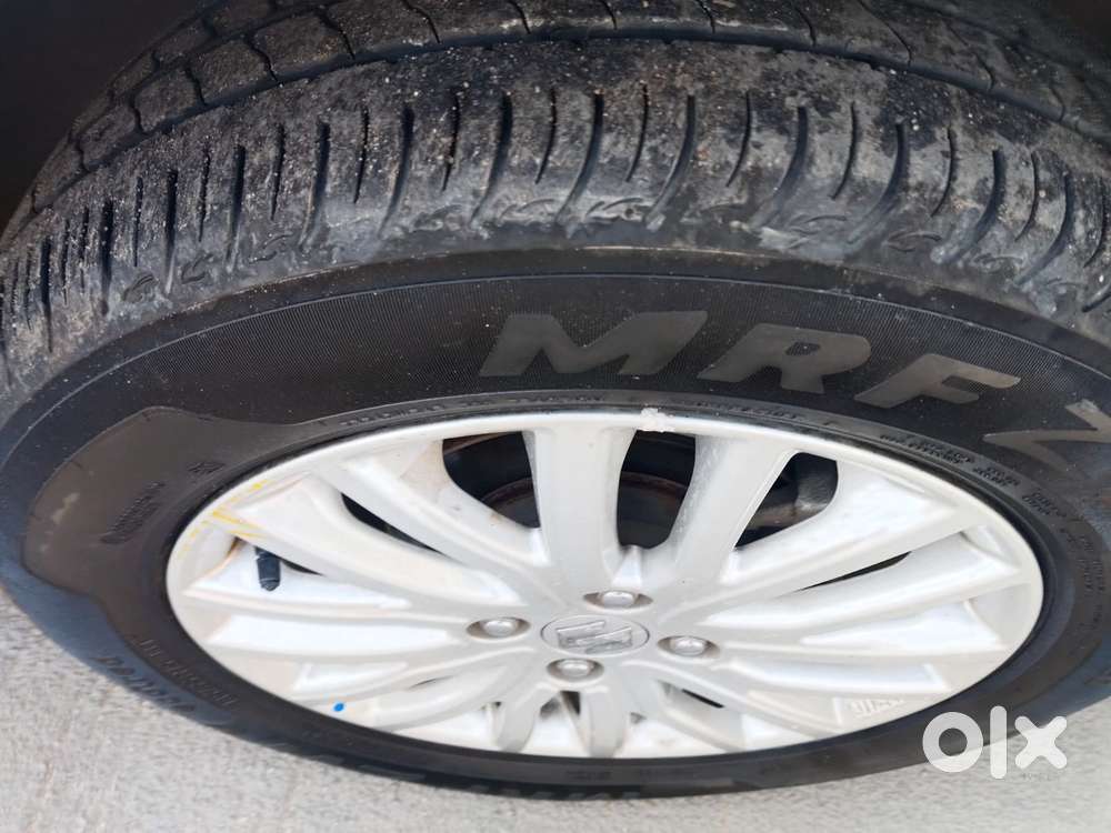 Maruti Suzuki Swift Dzire Amt Zdi, 2018, Diesel