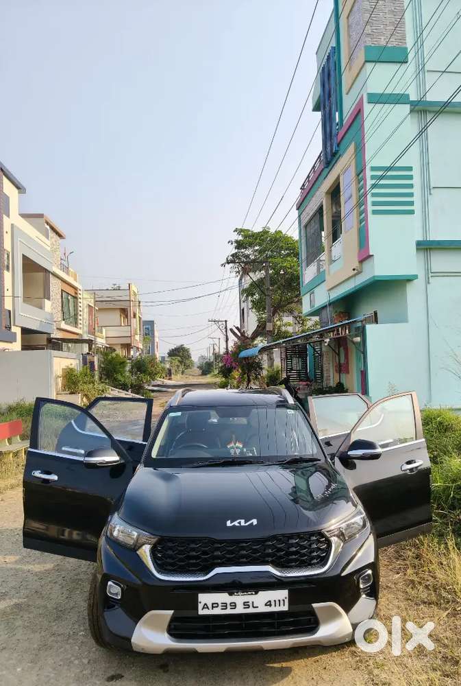 Showroom Maintenance