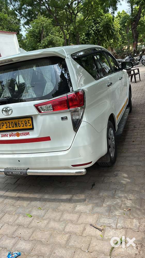 Toyota Innova Crysta 2022 Diesel 127000 Km Driven