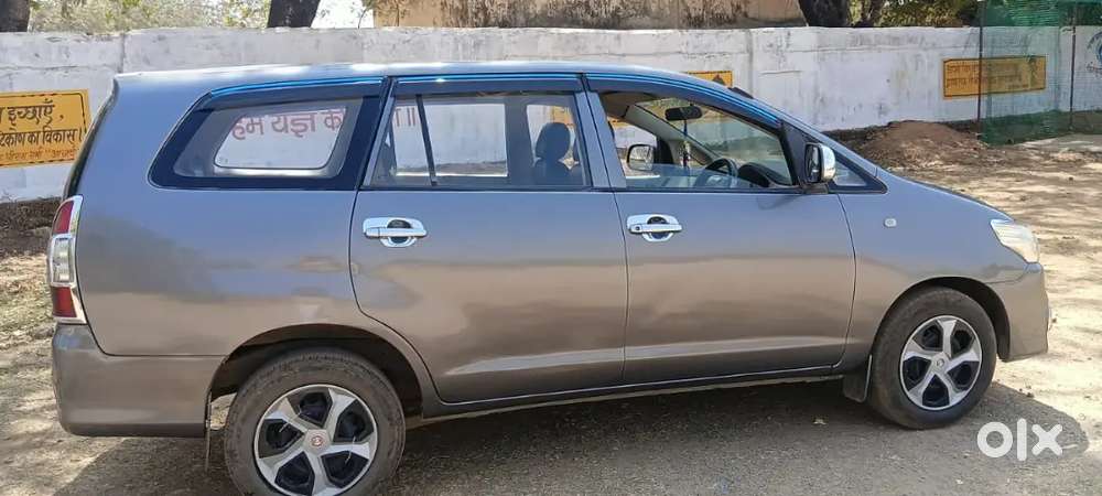Toyota Inova Kirloskar 2014 Well Maintained