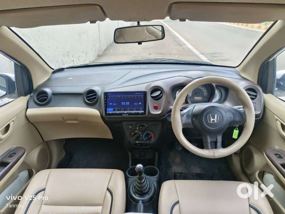 Honda Brio, 2013, Petrol